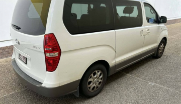 2015 Hyundai Imax finance now 2.jpg